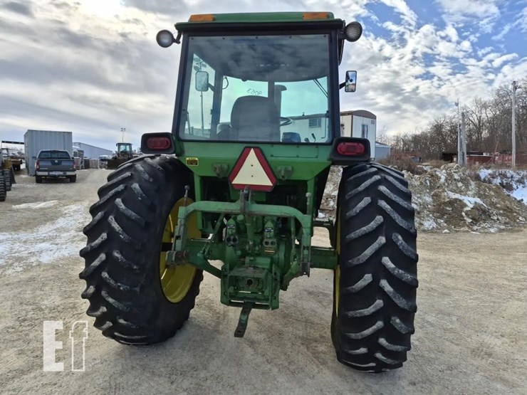 john-deere-4430-image-11