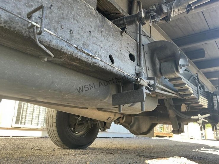 2015-chevrolet-express-3500-image-27