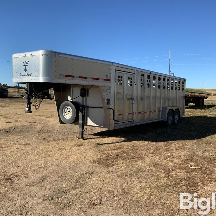 WILSON LIVESTOCK TRAILER