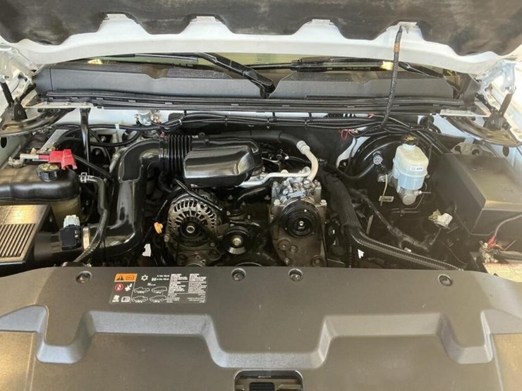 2012-chevrolet-silverado-1500-image-11