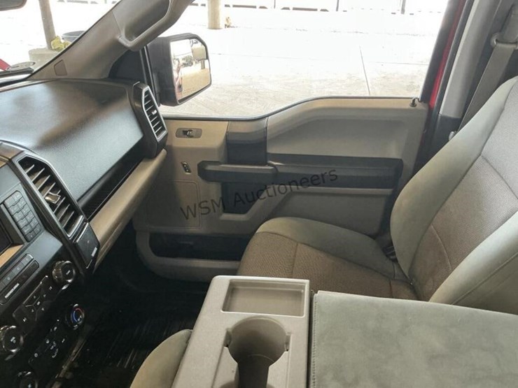 2016-ford-f150-image-19