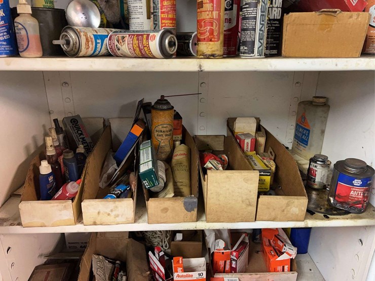 tool-cabinets-with-contents-and-arc-welder-image-22