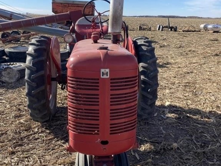 farmall-super-c-image-2