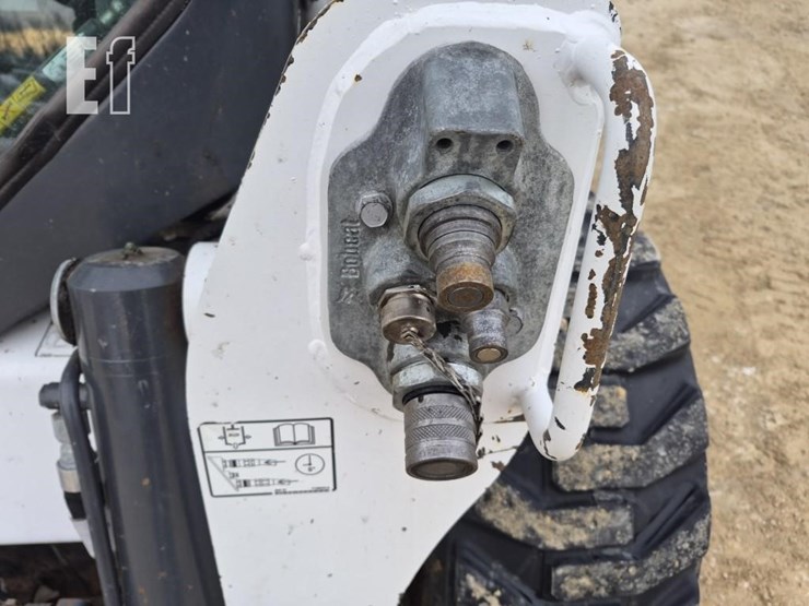 2022-bobcat-s770-image-15