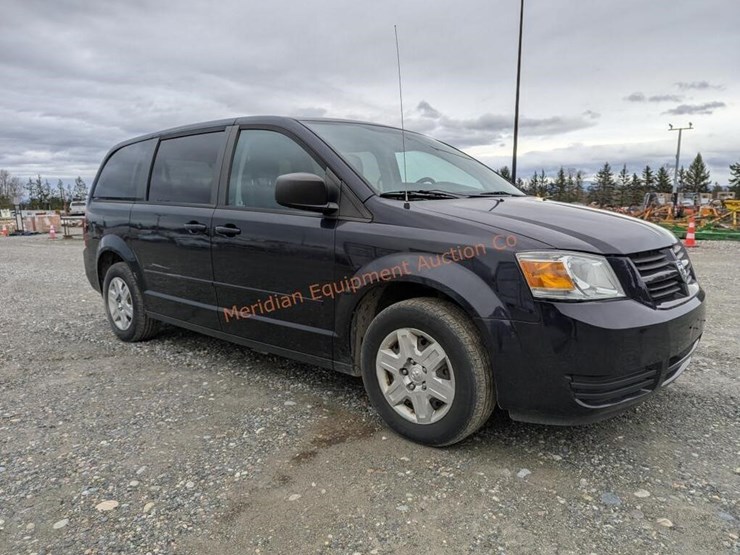 2010-dodge-caravan-se-image-3