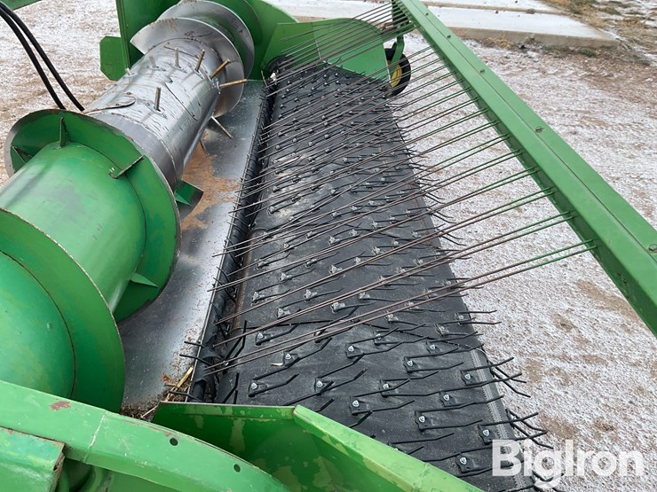 john-deere-212-image-16