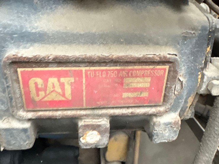 2003-peterbilt-378-image-13