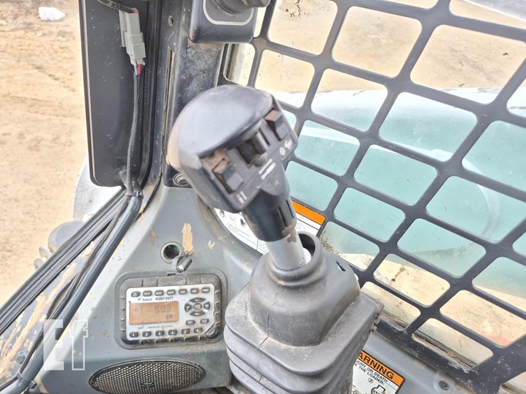 bobcat-s750-image-22