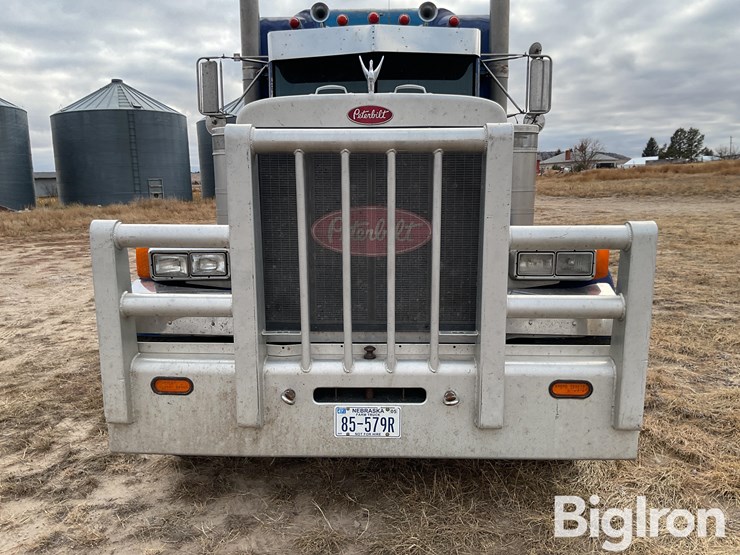 peterbilt-379-image-9
