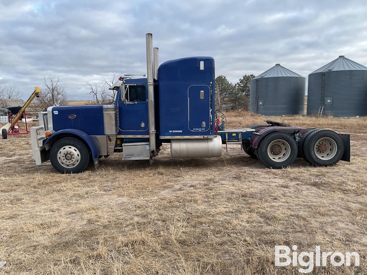 peterbilt-379-image-8