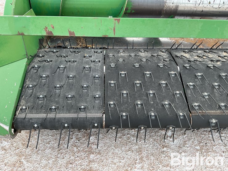 john-deere-212-image-12