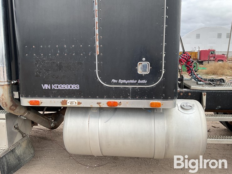 peterbilt-379-image-16