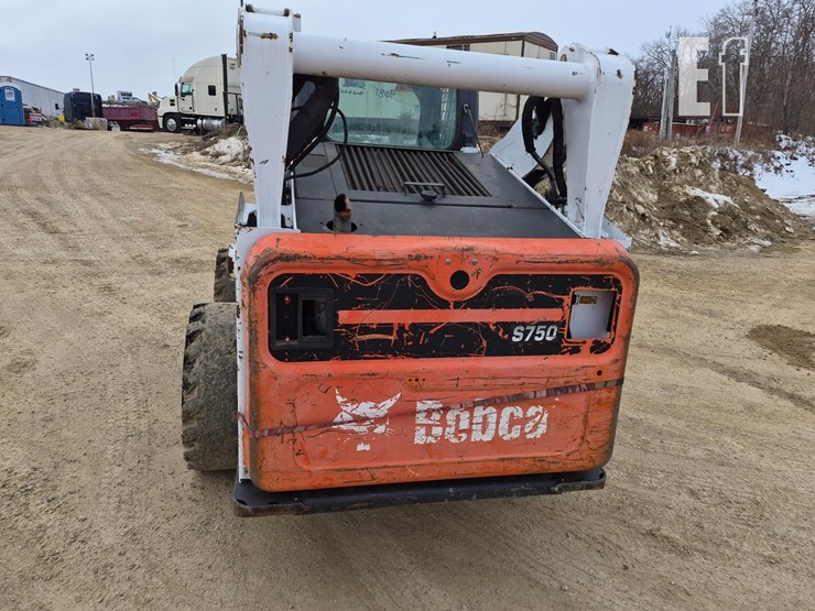 bobcat-s750-image-10