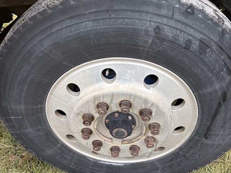 2003-peterbilt-378-image-3