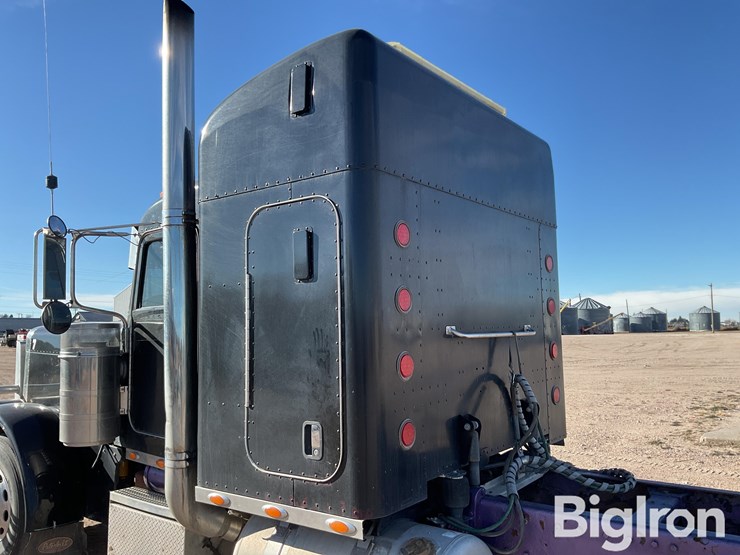 2003-peterbilt-379-image-17