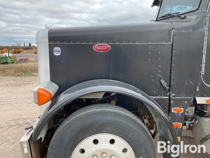 peterbilt-379-image-12
