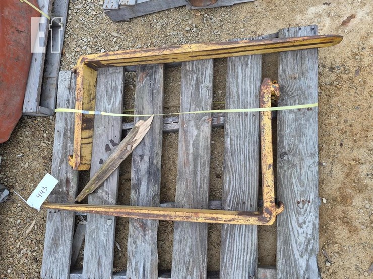 adjustable-forks-image-1