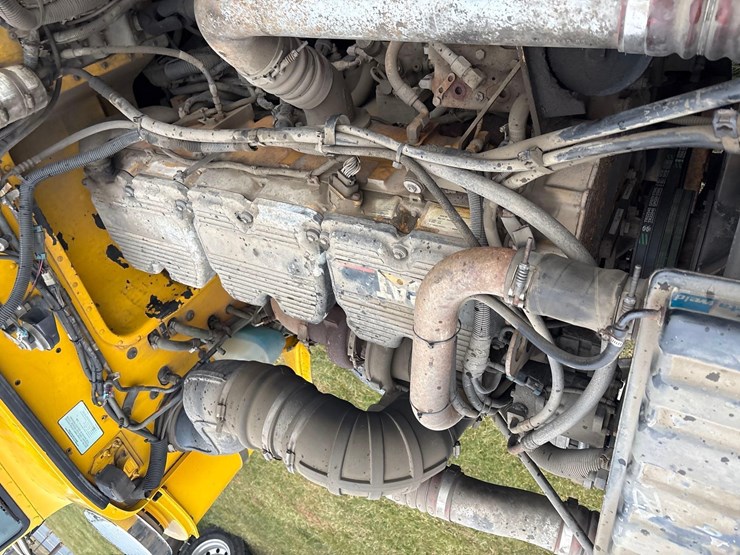 2003-peterbilt-378-image-11