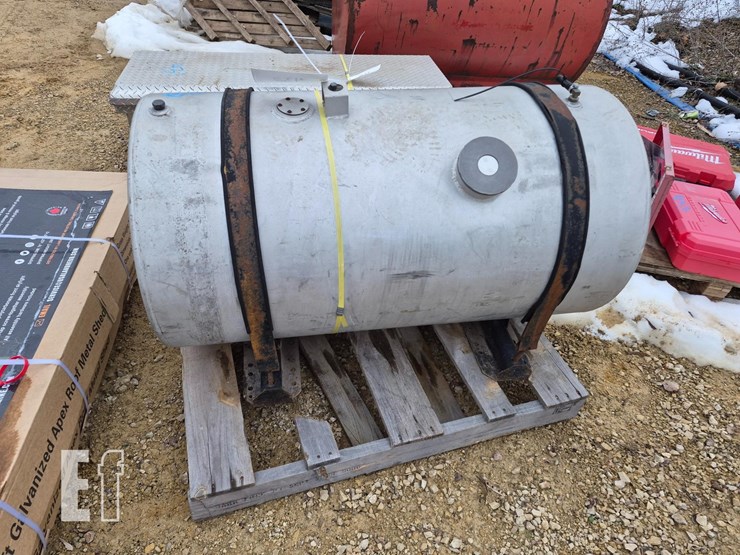 diesel-side-mount-tank-image-3