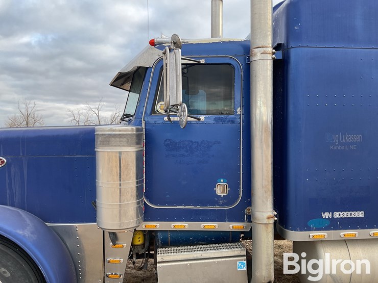 peterbilt-379-image-14