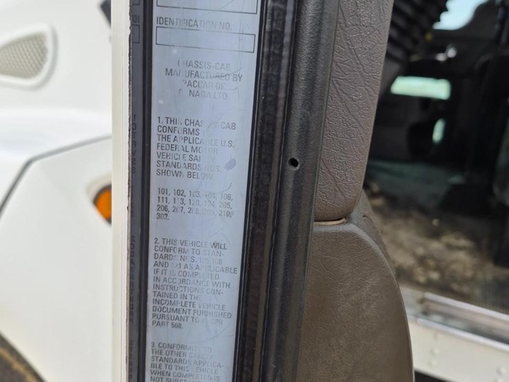 kenworth-t330-image-19