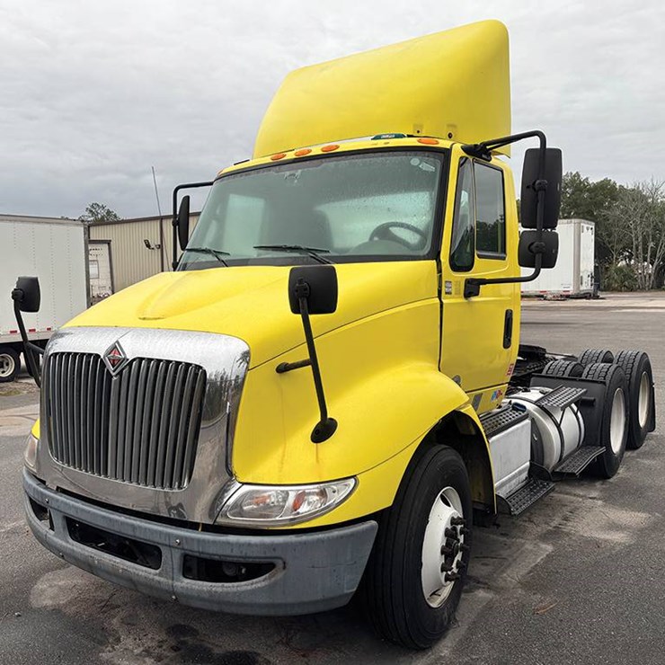 2016 INTERNATIONAL TRANSTAR 8600