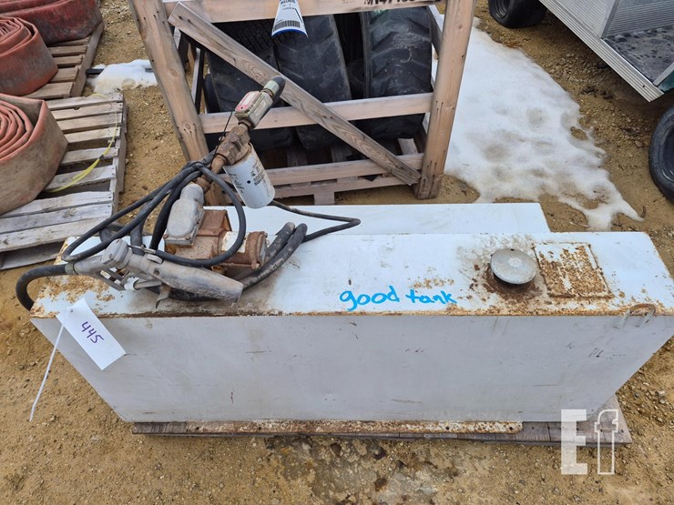 truck-fuel-tank-image-2