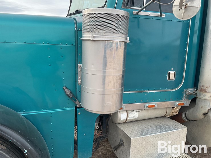 peterbilt-379-image-14