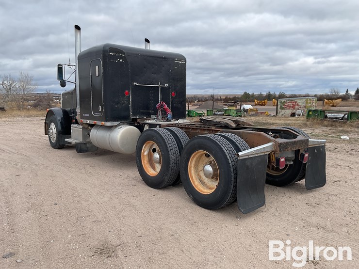 peterbilt-379-image-7