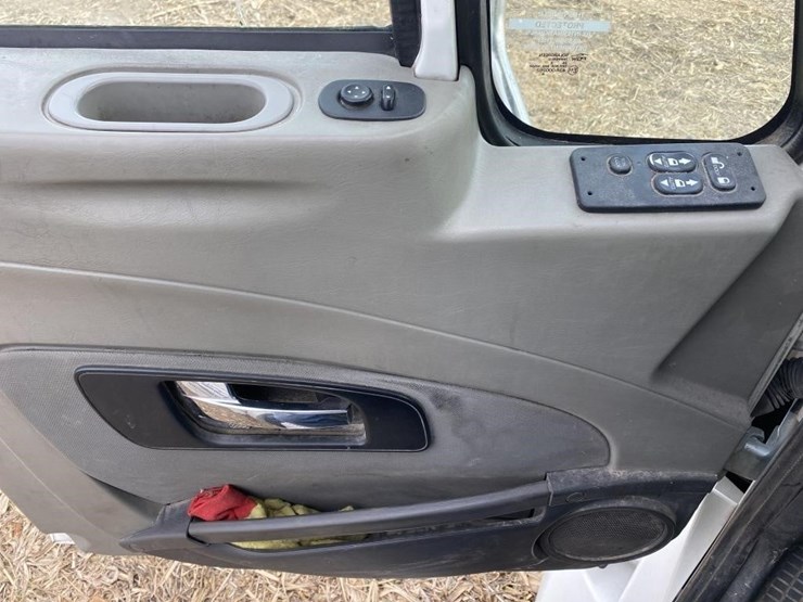 international-semi-image-9