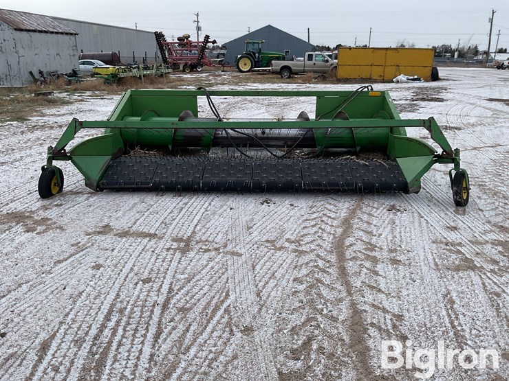 john-deere-212-image-2