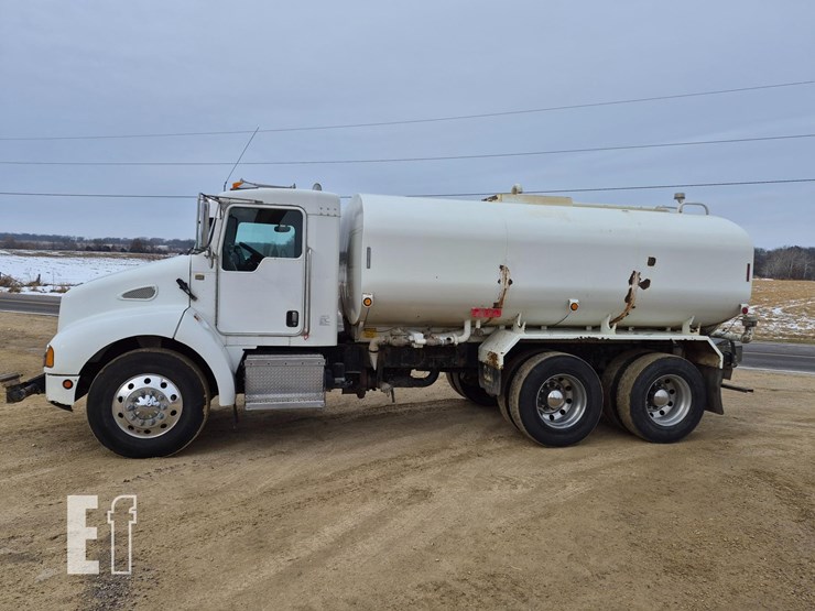 kenworth-t330-image-17