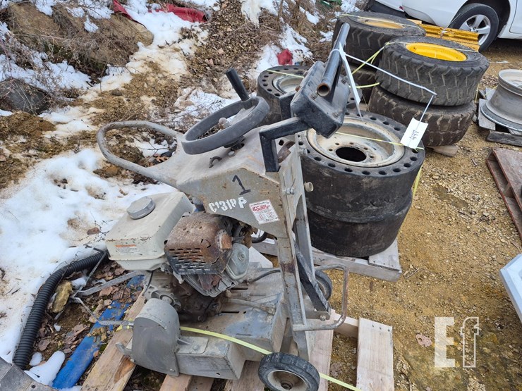 walk-behind-concrete-saw-image-2