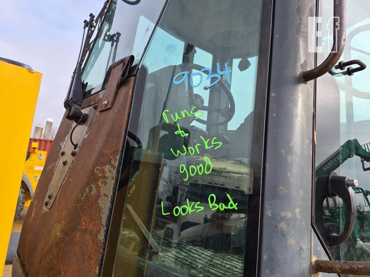 2006-deere-444j-image-4