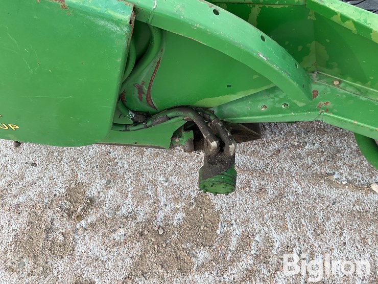 john-deere-212-image-15