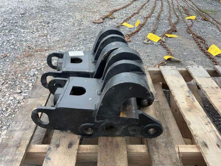 qty-(2)-30-mm-pin-excavator-coupler-image-4