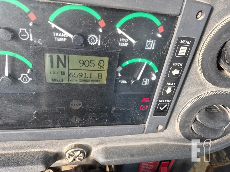 2006-deere-444j-image-18