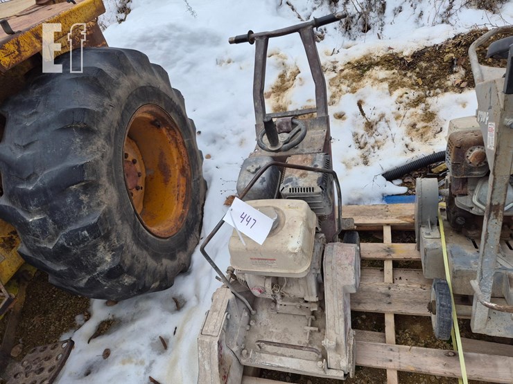 walk-behind-concrete-saw-image-2