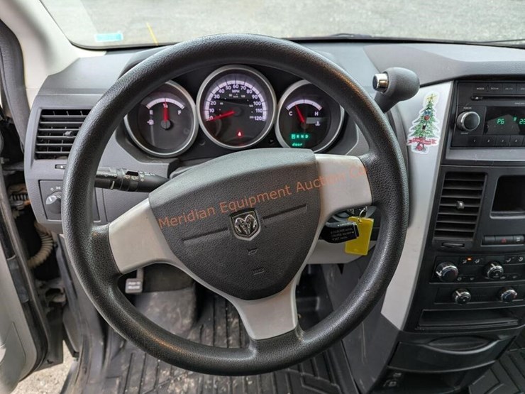 2010-dodge-caravan-se-image-13