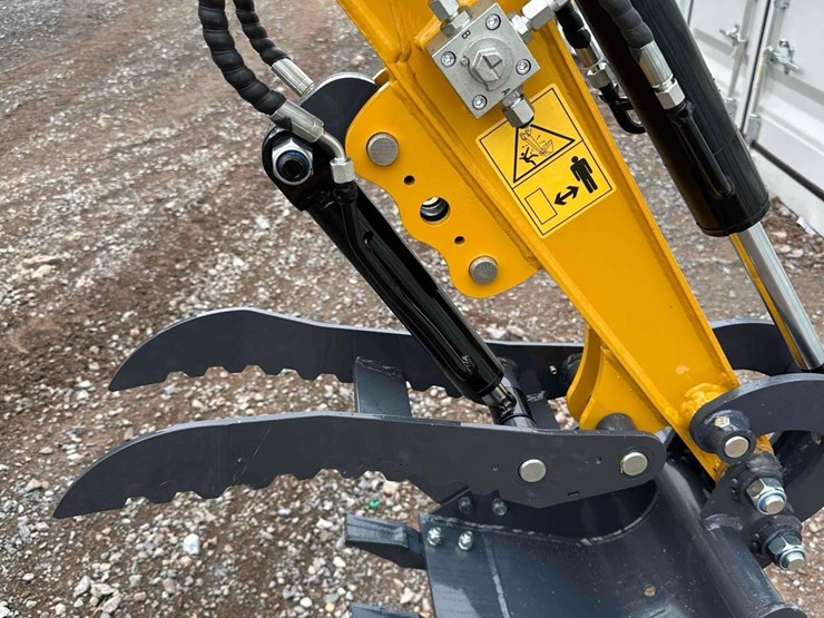 unused-sdle20-mini-excavator-image-5