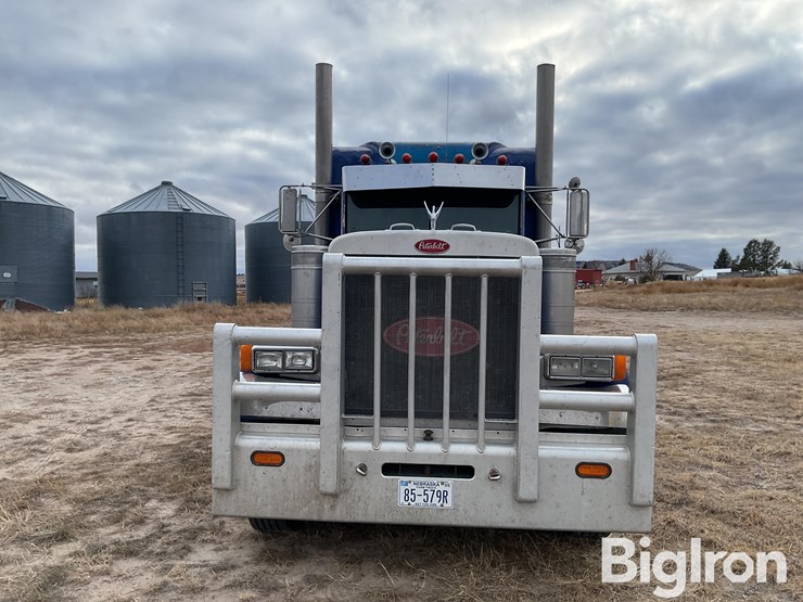 peterbilt-379-image-2
