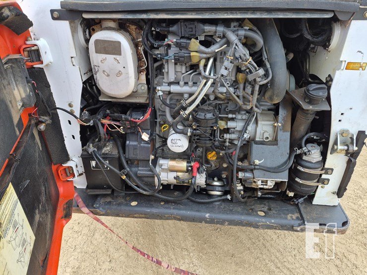 bobcat-s750-image-11