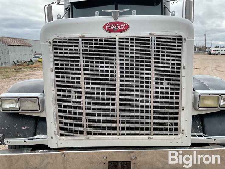 peterbilt-379-image-9