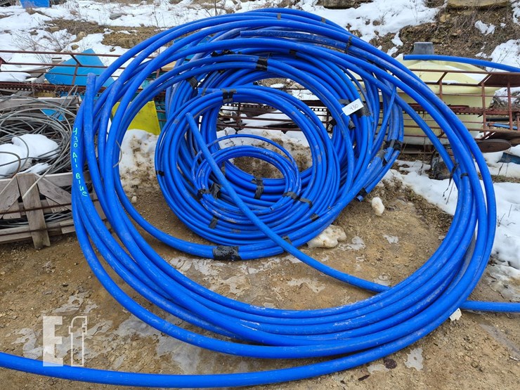 blue-plastic-hose-image-1