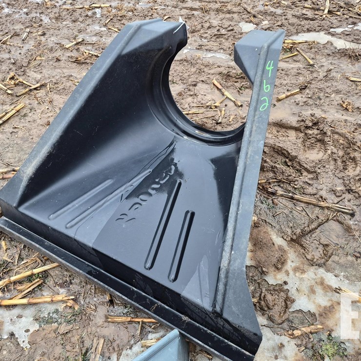 POLY CULVERT APRON END