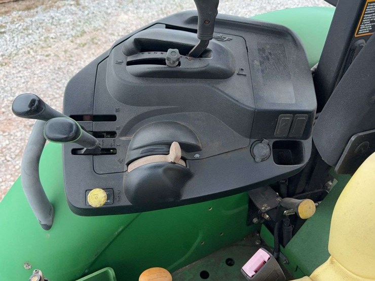 john-deere-5075m-image-12