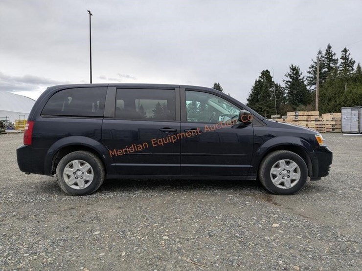 2010-dodge-caravan-se-image-4