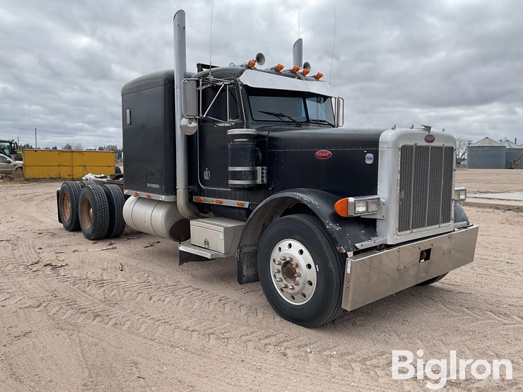 peterbilt-379-image-3