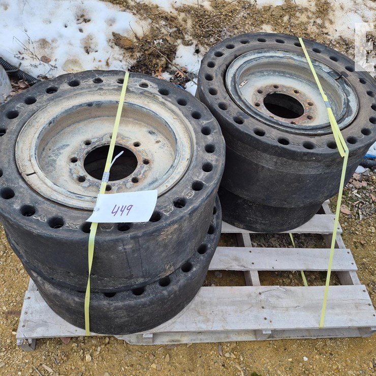 NO-FLAT SKID STEER TIRES