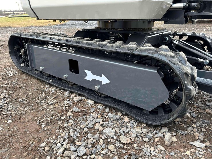 unused-sdle20-mini-excavator-image-7